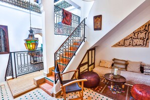 Comfort Room | Balcony view - Dar Dada Mouss (Marrakech)