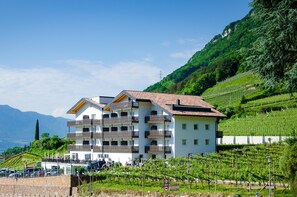 Exterior - Vineus (Termeno Sulla Strada del Vino)