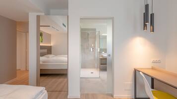 Comfort-Apartment, 2 Schlafzimmer | 1 Schlafzimmer, Allergikerbettwaren, Minibar, Zimmersafe