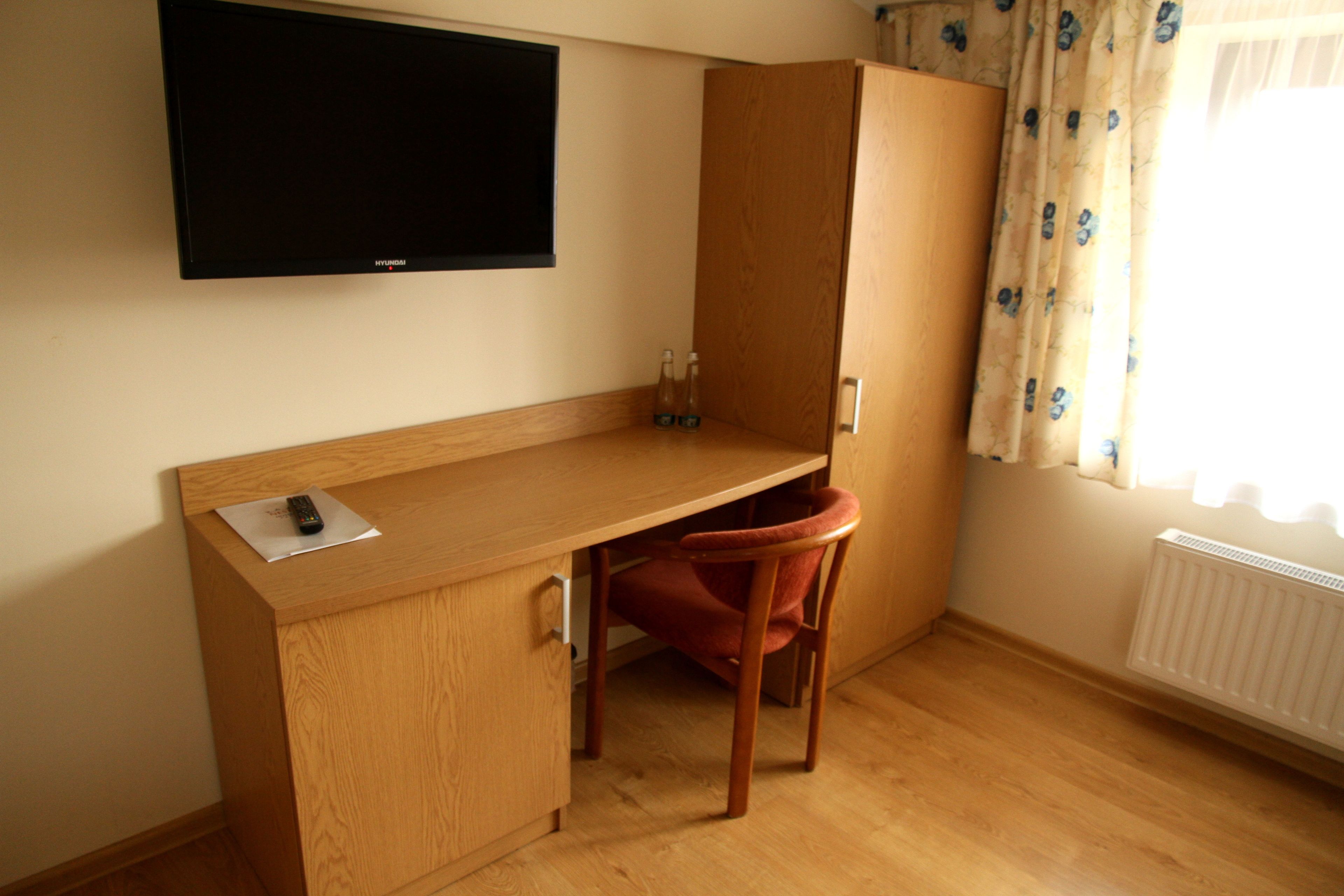 standard studio | 1 bedroom, premium bedding, desk, soundproofing