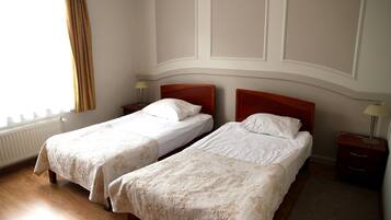 Deluxe Double or Twin Room | Premium bedding, desk, soundproofing, iron/ironing board