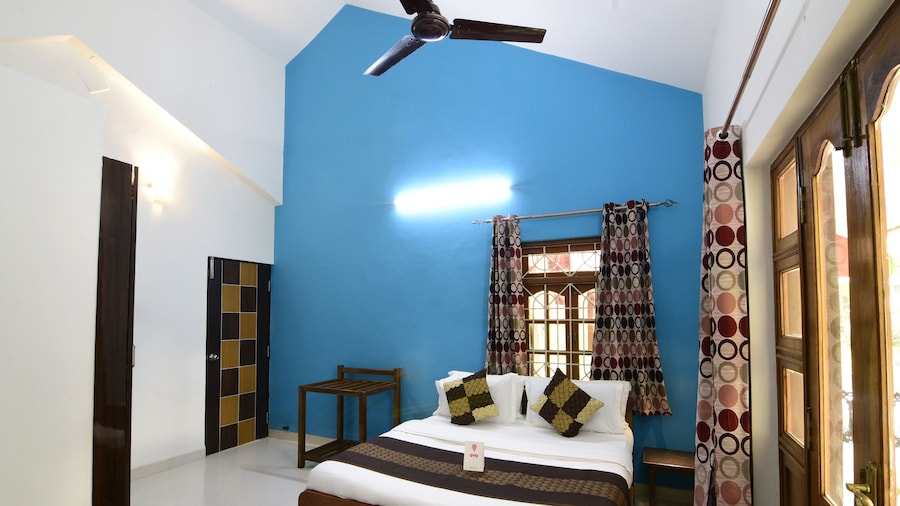 OYO 9741 Triple Beach Guest House