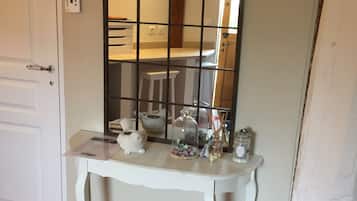 Apartment | Room amenity