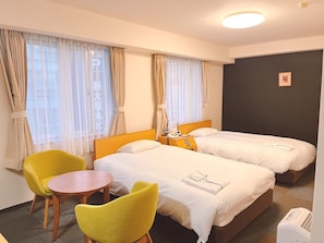 Room - Hotel Shin Osaka (Osaka)