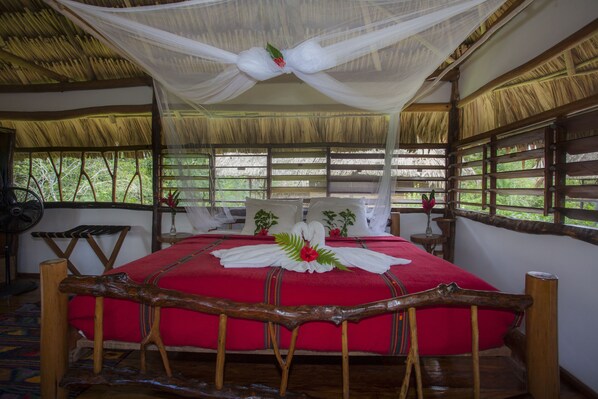 Honeymoon Cabin, 1 King Bed, River View, Overwater