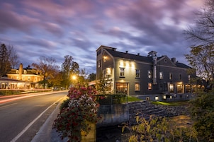 Fachada de la propiedad