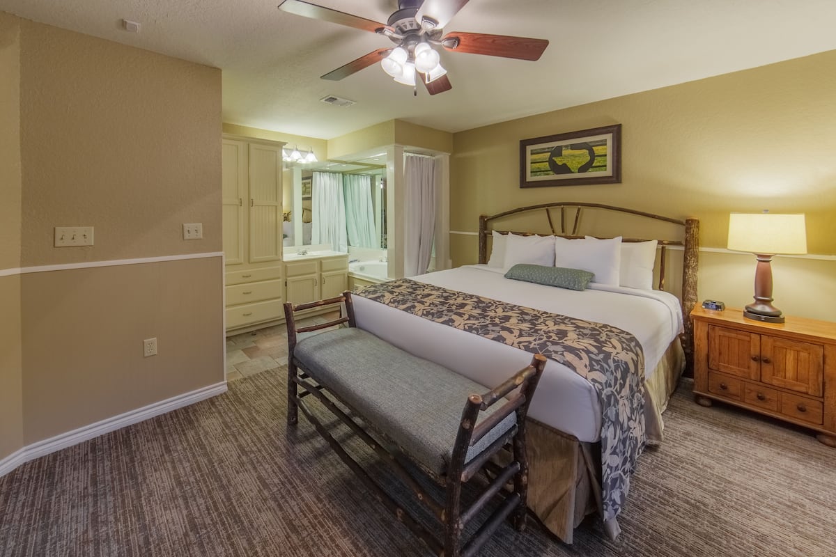 1 bedroom, in-room safe, iron/ironing board, free cots/infant beds