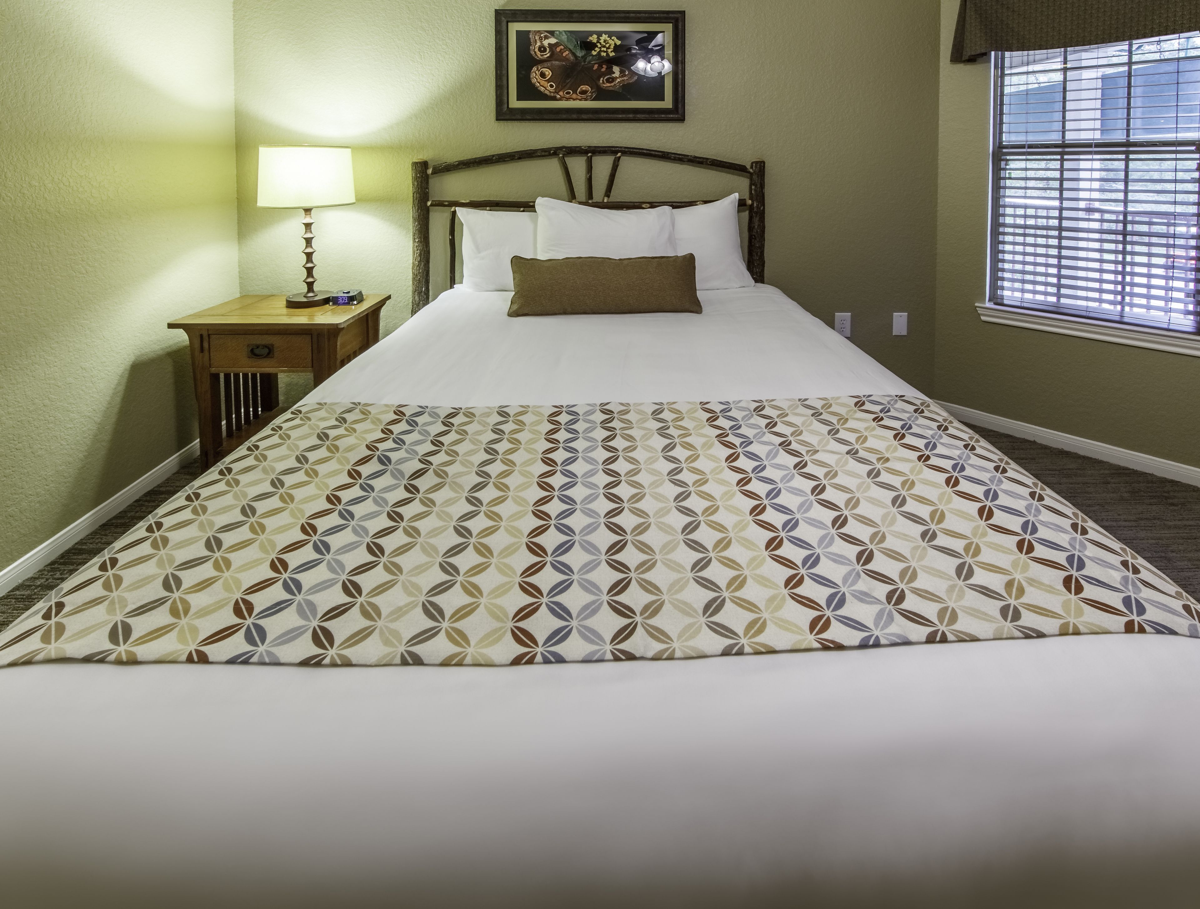 Standard Room | In-room safe, iron/ironing board, free cots/infant beds