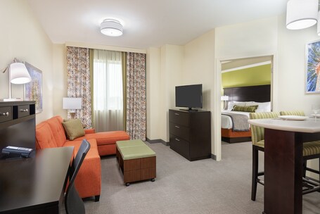 Staybridge Suites Miami International Airport, an IHG Hotel - Image 38