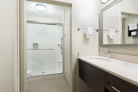 Staybridge Suites Miami International Airport, an IHG Hotel - Image 8