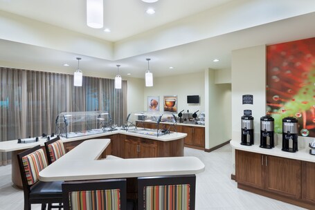 Staybridge Suites Miami International Airport, an IHG Hotel - Image 43