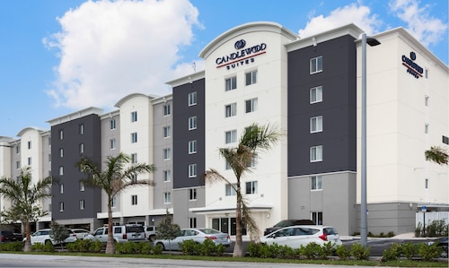 Candlewood Suites Miami Intl Airport - 36th St by IHG