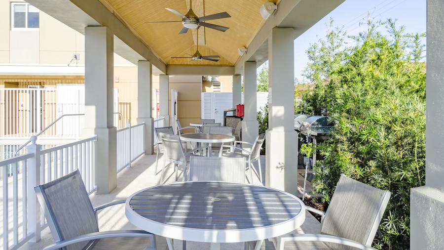 Candlewood Suites Miami Intl Airport-36th St by IHG