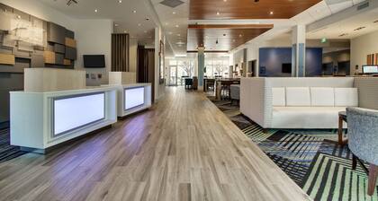 Holiday Inn Express & Suites Summerville by IHG