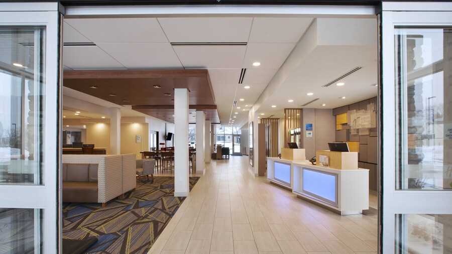 Holiday Inn Express Auburn Hills South by IHG
