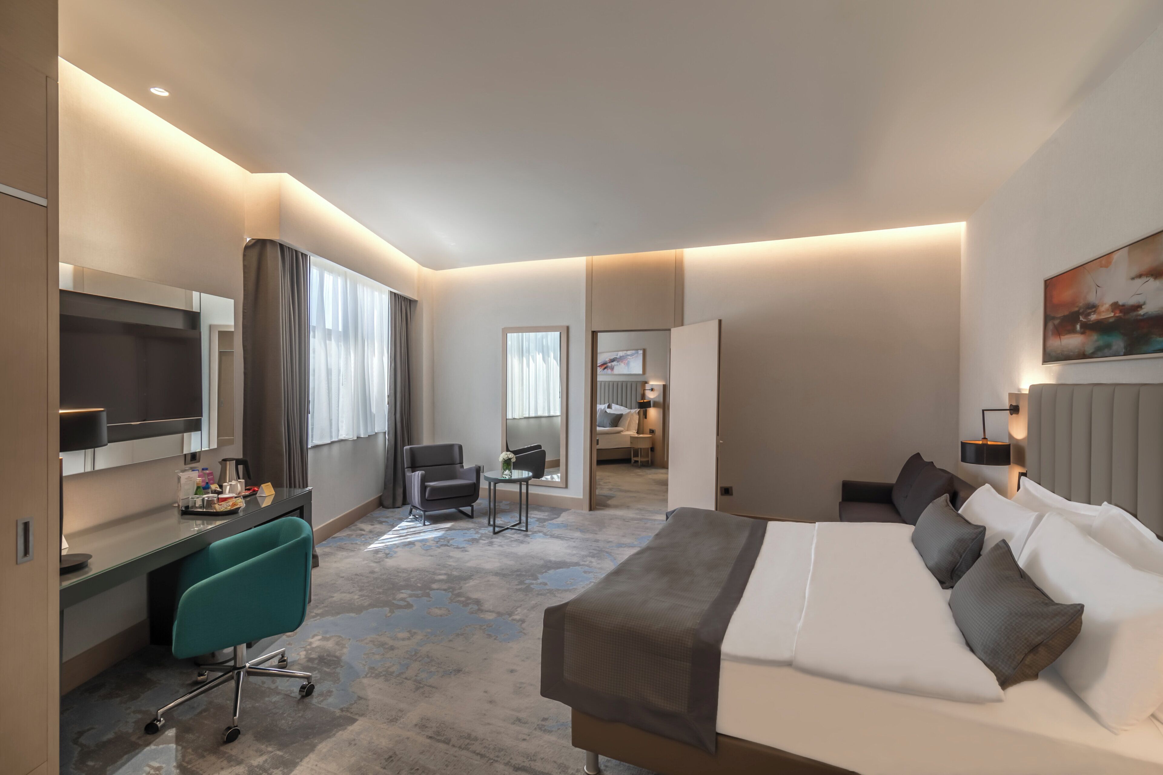 Ropa de cama de alta calidad y minibar 