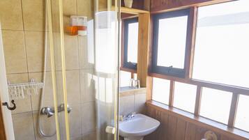 Standard Single Room, 1 Single Bed, Private Bathroom | Bathroom | Shower, hair dryer, towels, soap