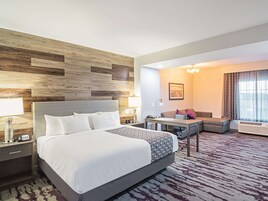 Ropa de cama de alta calidad y escritorio