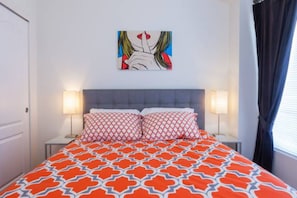 Iron/ironing board, free WiFi, bed sheets
