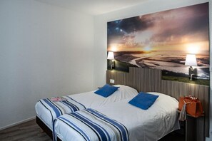 Room - Hôtel du Champ de Mars (Saint-Brieuc)