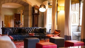 Lobby sitting area - Pazo da Touza (Nigran)