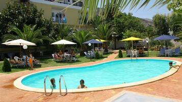 Alberca al aire libre