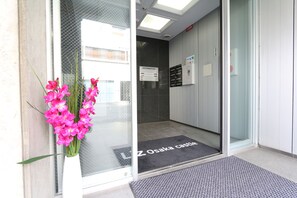 Property entrance - Liz Osaka Castle (Osaka)