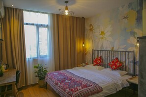 Superior-Doppelzimmer | Schreibtisch, Verdunkelungsvorhänge, kostenloses WLAN