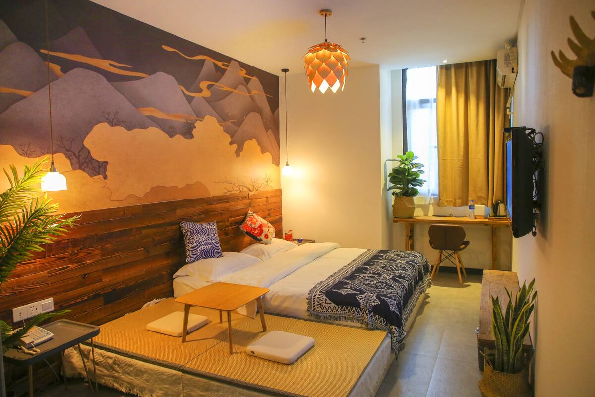 Superior Double Room A | Desk, blackout curtains, free WiFi