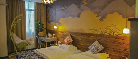 Superior Twin Room A | Desk, blackout drapes, free WiFi