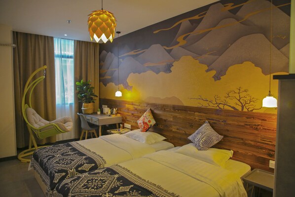 スーペリア ツインルーム | デスク、遮光カーテン、WiFi (無料)