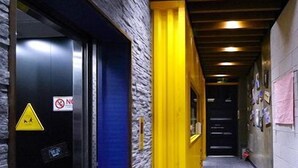 Lobby - Wuhoo House (Kaohsiung)
