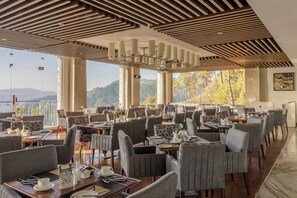 Restaurant - The Zion Hotel (Shimla)