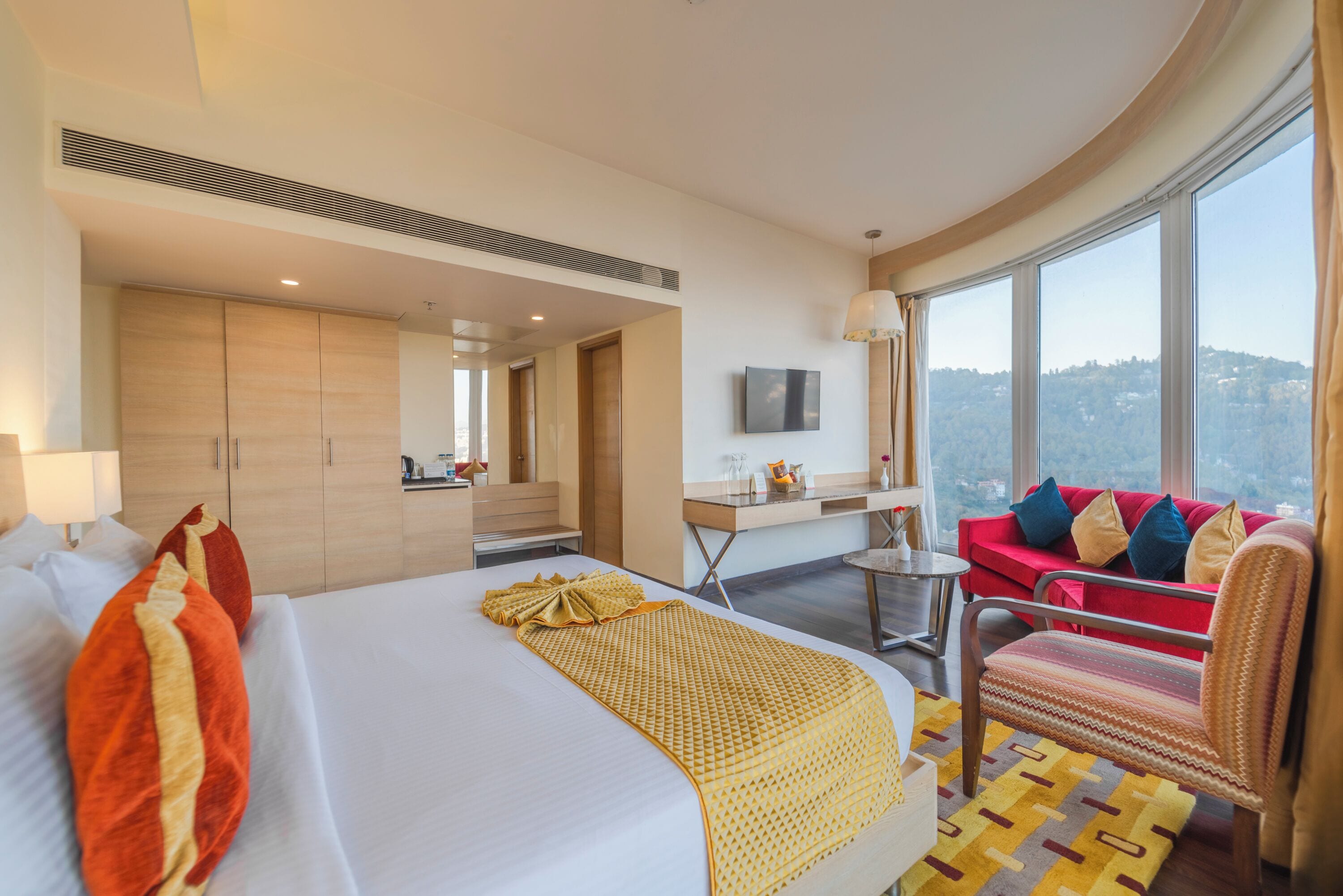 Panoramic Room | Frette Italian sheets, premium bedding, down duvets, memory-foam beds