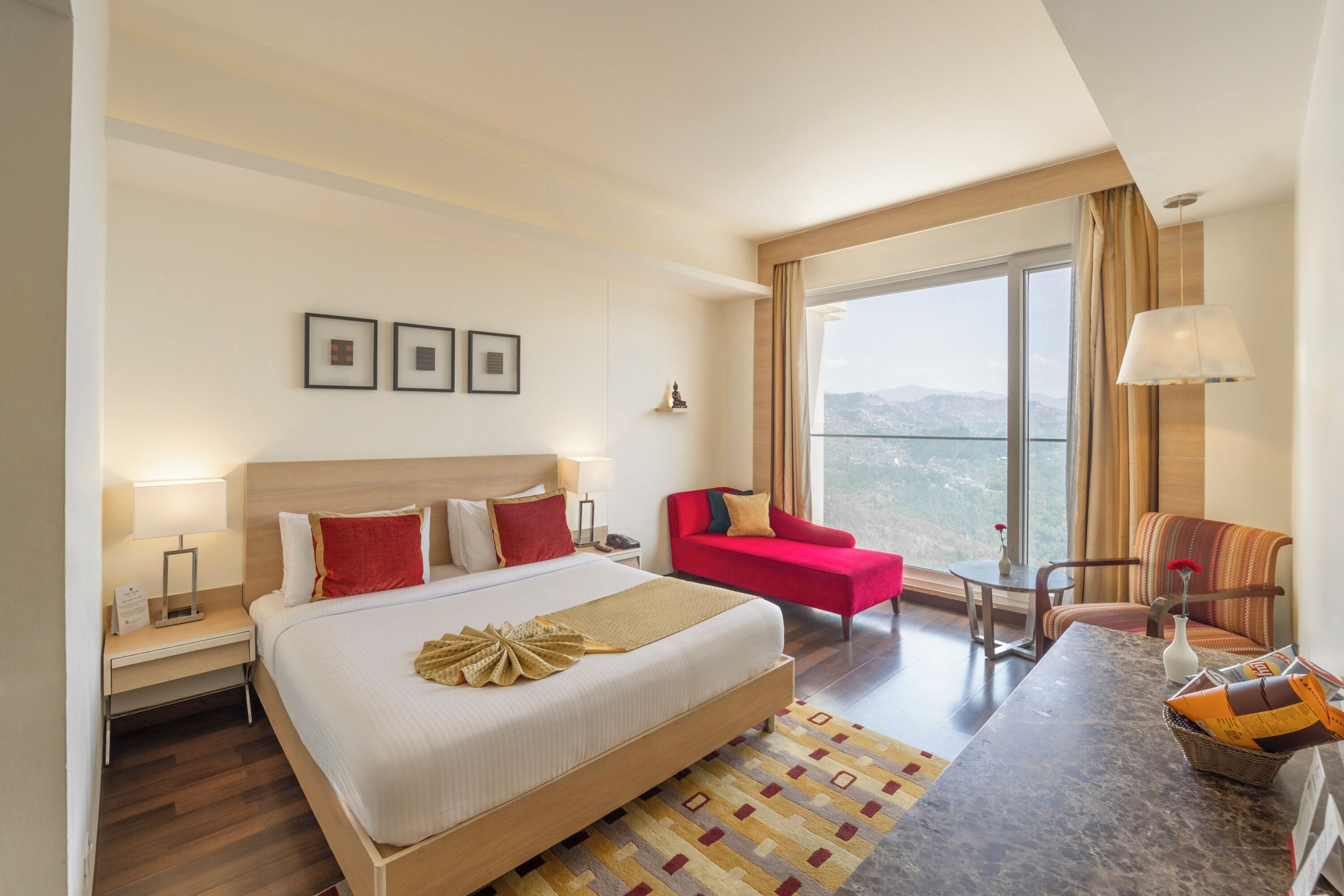 Super Deluxe Room | Frette Italian sheets, premium bedding, down duvets, memory-foam beds