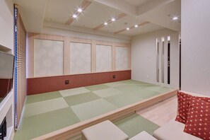 Family Room, Non Smoking | In-room safe, free WiFi, bed sheets - Hotel Amaterrace Yosuga (Osaka)