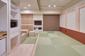 Family Room, Non Smoking - Hotel Amaterrace Yosuga (Osaka)