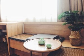 Desk, blackout drapes, iron/ironing board, free WiFi - Jiacheng Hotel (Xiamen Lianhua) (Xiamen)