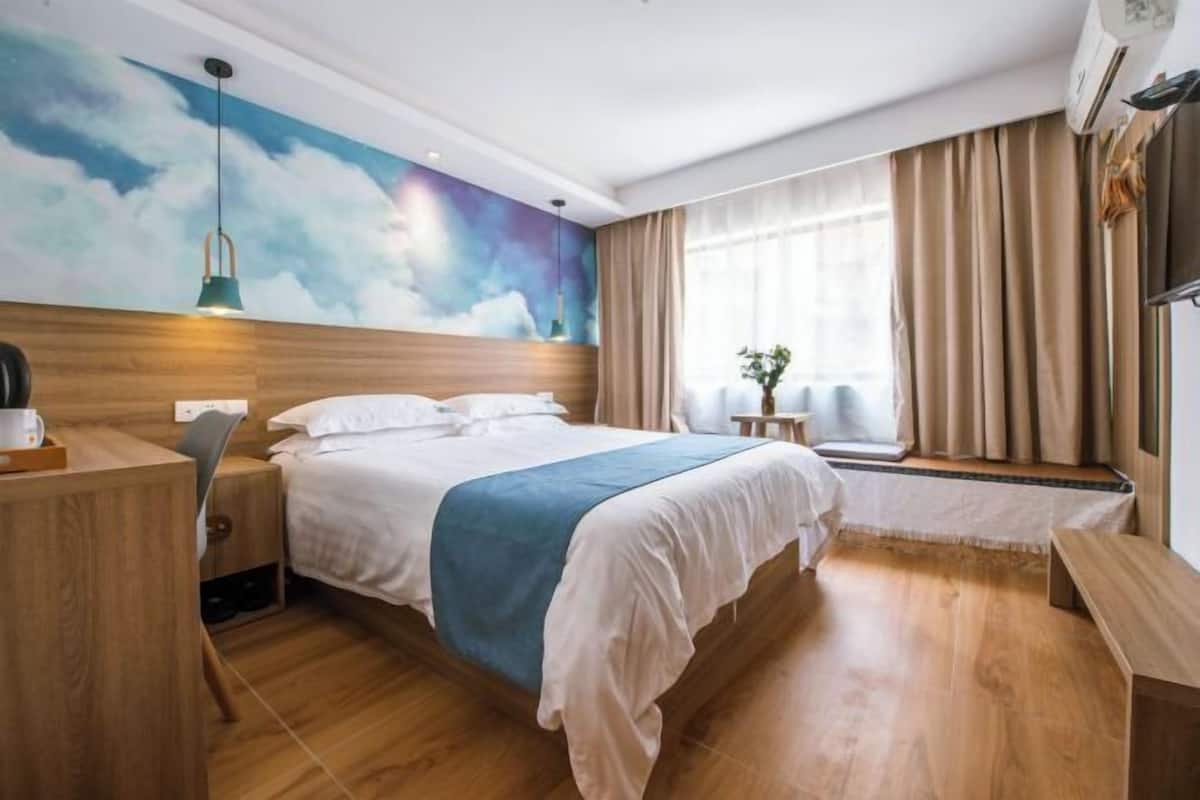 Desk, blackout curtains, iron/ironing board, free WiFi