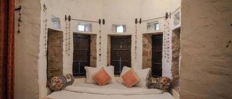 Kamar