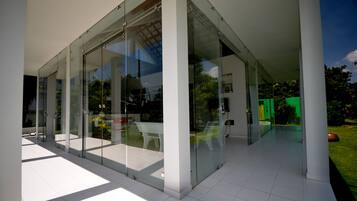 Signature-Villa, 1 King-Bett, Küche, Gartenblick