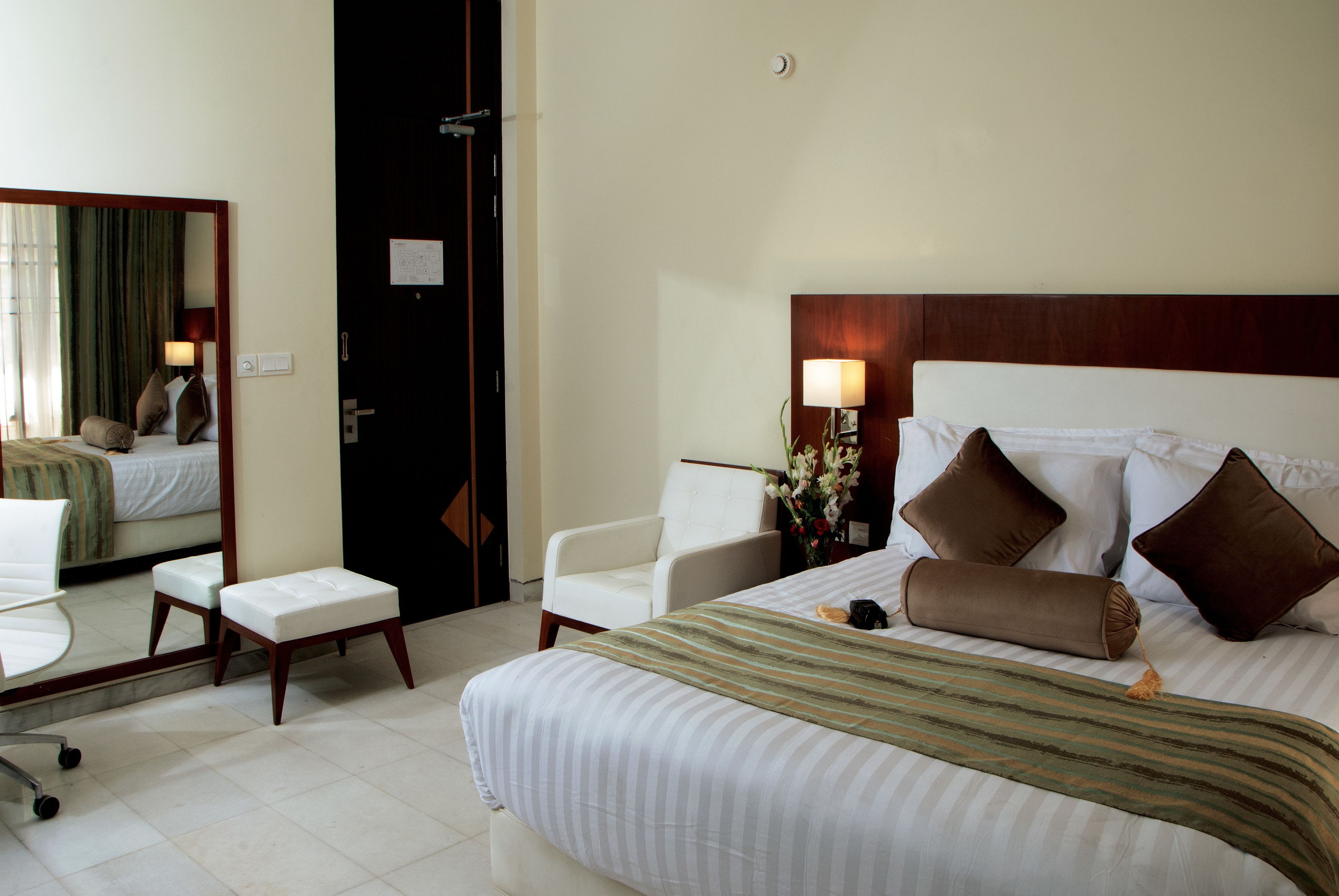 minibar, in-room safe, desk, free cots/infant beds