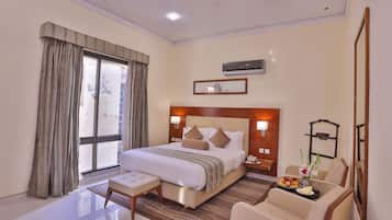 In-room safe, desk, free cribs/infant beds, free WiFi