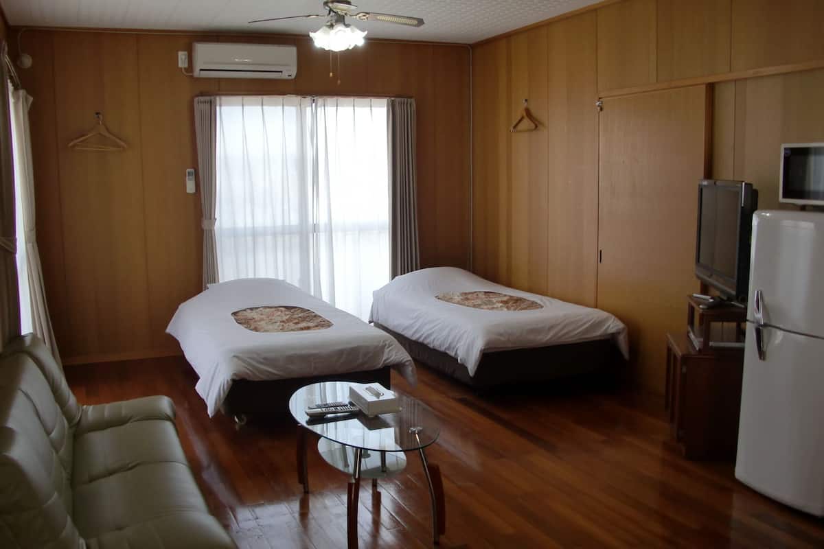 Quarto duplo, para não fumantes, cozinha (High Floor 25m2) | Escrivaninha, quartos à prova de som, Wi-Fi de cortesia, roupa de cama