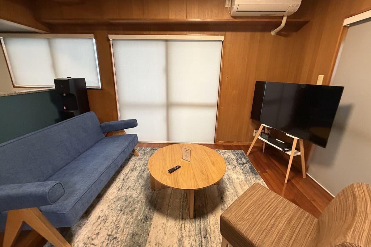 客廳 | 50 吋電視連數碼電視頻道