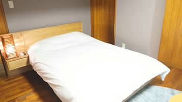 Room, Non Smoking, Kitchen | Desk, laptop workspace, soundproofing, free WiFi