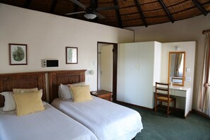 Premier Double or Twin Room, 1 Bedroom, Garden View - The Nest Drakensberg Hotel (Cathkin Park)