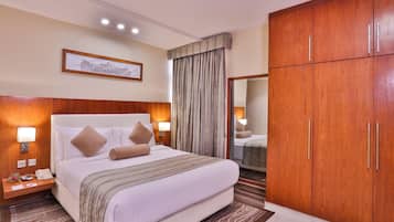 Superior Room | In-room safe, desk, soundproofing, iron/ironing board