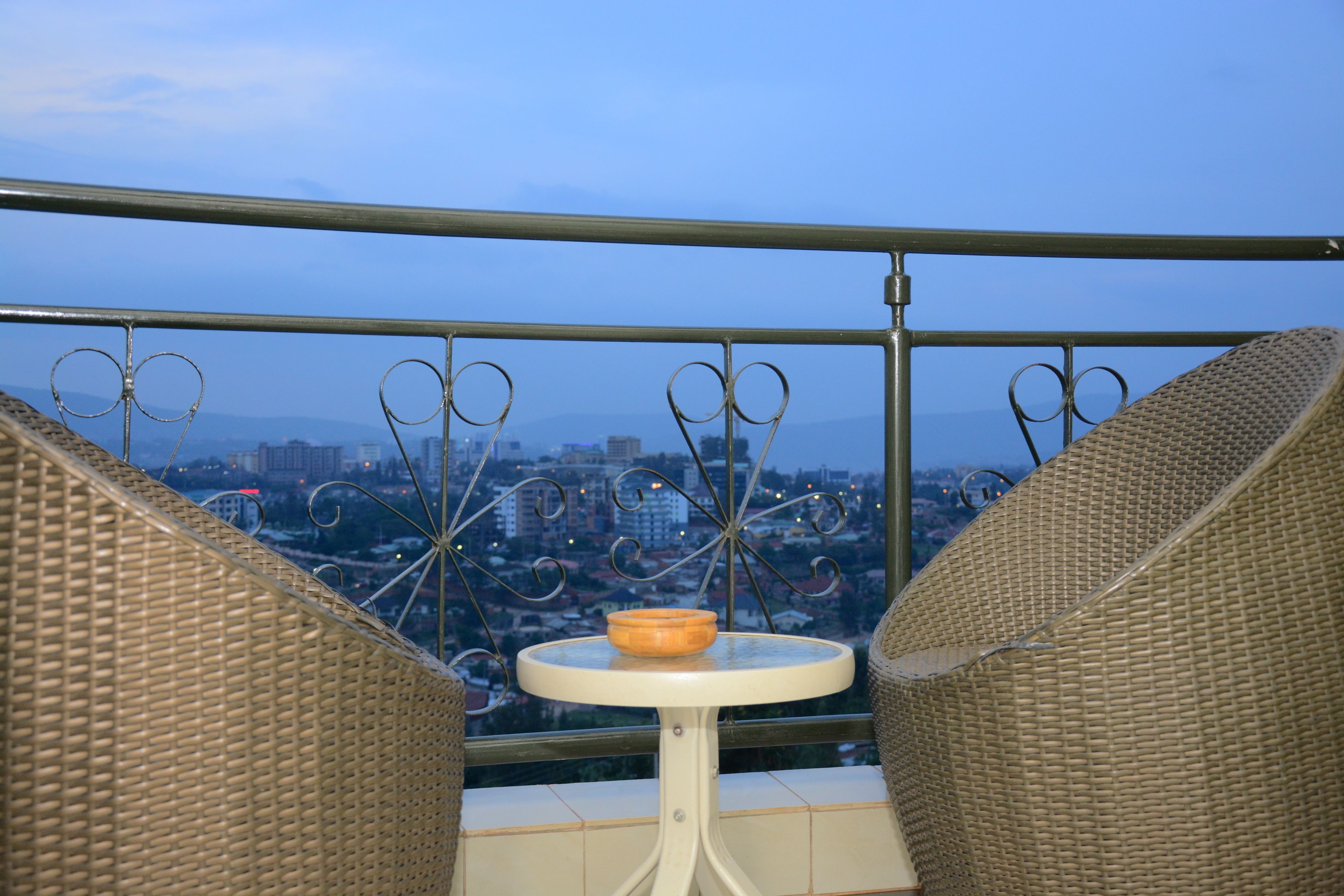 standard triple room, city view | city view