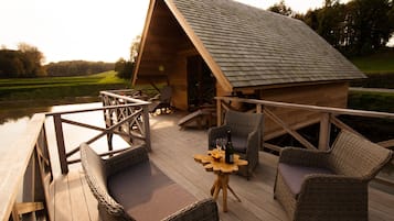 Deluxe chalet | Terras